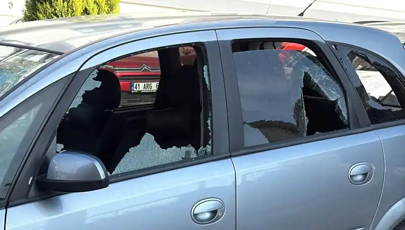 "> Komşular Arası Silahlı Kavga: Bir Kişi Hayatını Kaybetti, Üç Yaralı