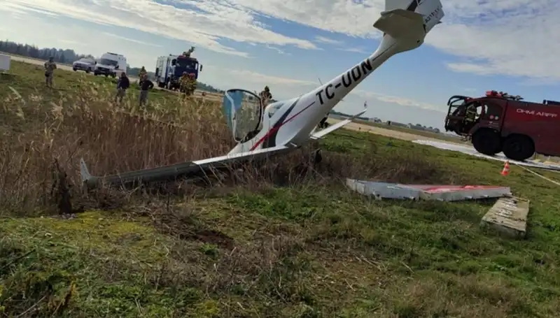 Bursa'daki Uçak Kazasında İki Pilot Hayatını Kaybetti: Sanıklar Yargılanıyor