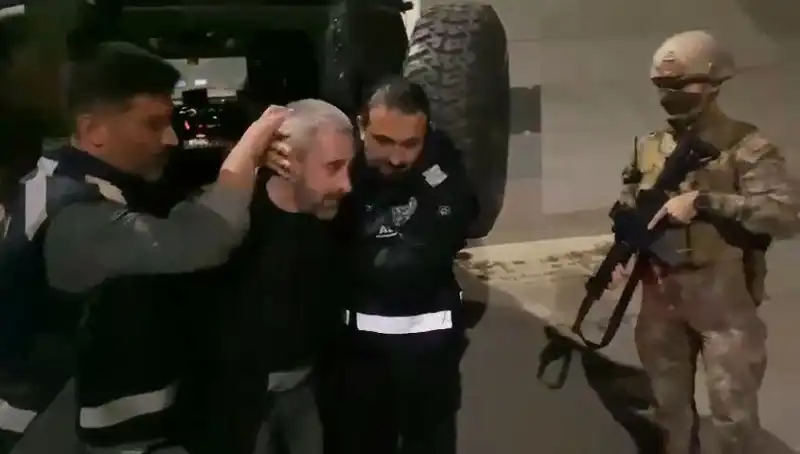 Kardeş Katili Yakalandı: 213 Saatlik Güvenlik Kamerası İncelemesi Sonucu