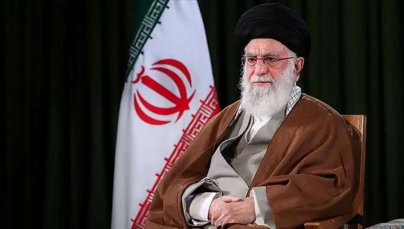 İran Lideri Hamaney'den Sert Uyarı: İsrail Cezasız Kalmayacak