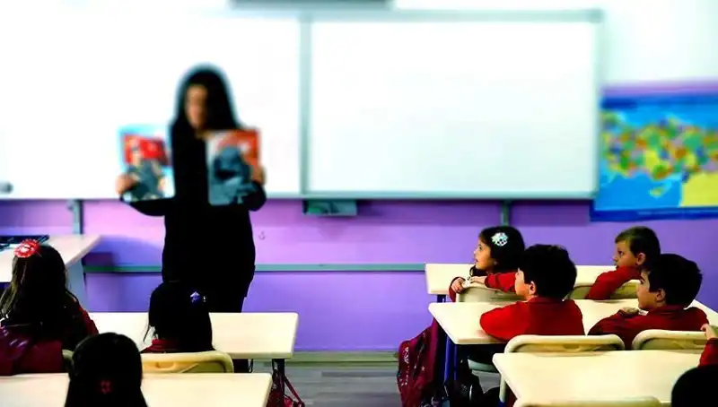 MEB 2025 Ücretli Öğretmenlik Başvuruları: Bilmeniz Gereken Her Şey