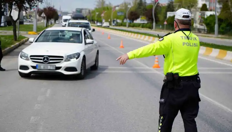 2025’te Uygulanacak Yeni Trafik Cezaları: Hangi Değişiklikler Olacak?