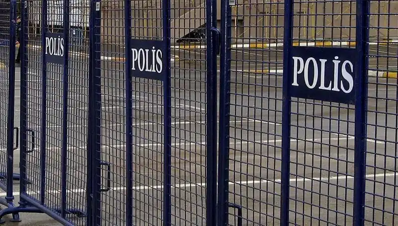 İstanbul'da Giriş Çıkışlar Kapatıldı mı? Valilikten Son Dakika Açıklaması
