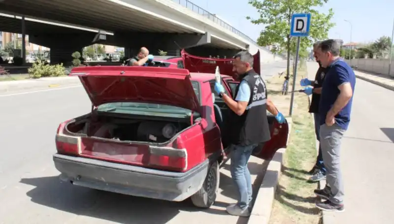 Çaldığı Araçta Yakıt Bitince İkinci Araca Göz Dikti: Olayın Tüm Ayrıntıları!
