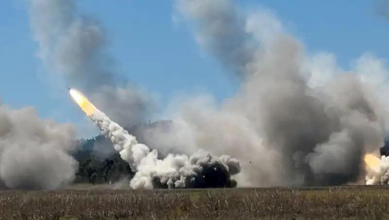 Avustralya'nın En Büyük Askeri Tatbikatında HIMARS Atışıyla Yeni Bir Dönem Başladı