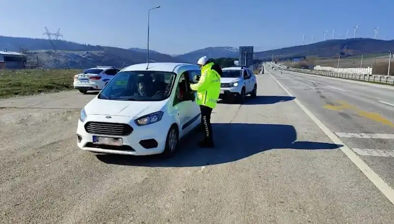 Son Bir Haftada Yarım Milyon Sürücüye Ceza! Nedenleri ve Sonuçları