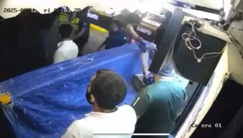 Ortaköy'de Geceye Damga Vuran Kavga: Tekme Tokat Sebebi Ne?