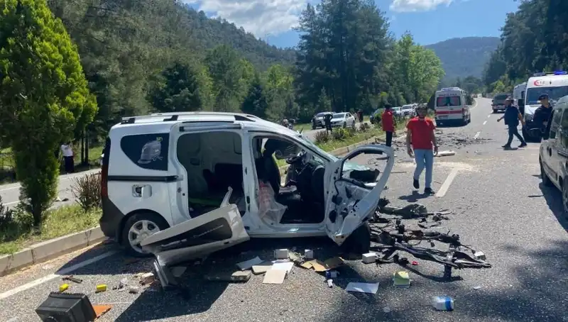 Marmaris'te Dehşet Veren Kaza: Hayat Kurtaran Üçlü Ve Can Kaybı Yaşandı
