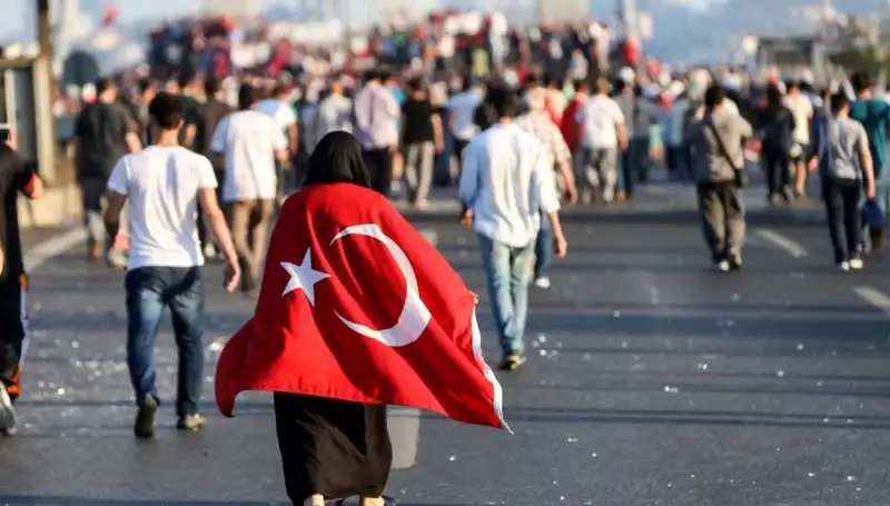 Kabineden 15 Temmuz'u Anma Mesajları: Birlik ve Beraberlik Vurgusu