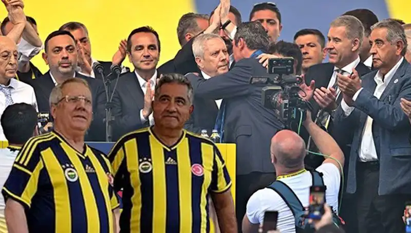 Aziz Yıldırım’ın Ekibindeki Mahmut Uslu’dan Ali Koç’a Şok İstifa Çağrısı