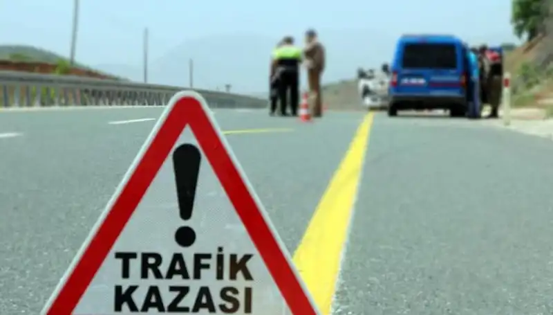 Bitlis'te Üç Ayrı Kaza: 19 Kişi Yaralandı, Hayat Durdu!