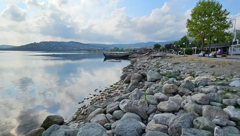Sapanca Gölü'nde Su Seviyesinde Endişe Verici Düşüşler Yaşanıyor