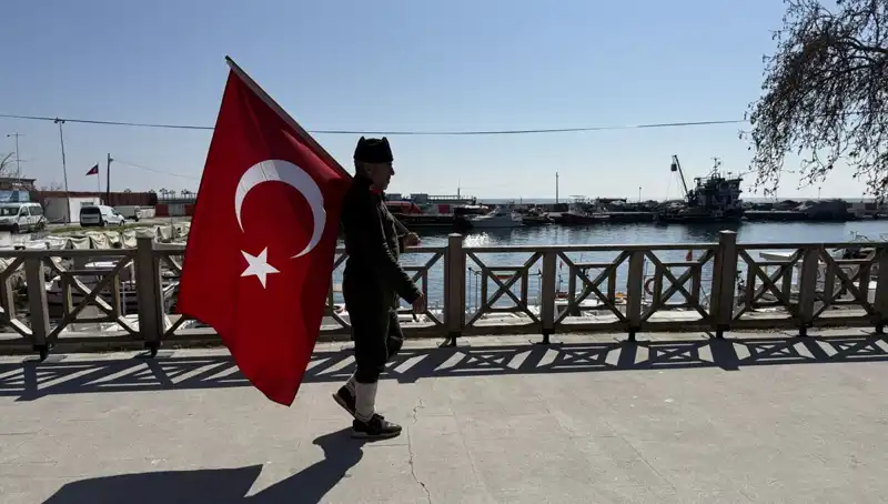 7 Yıldır Şehitlere Saygı İçin Yürüyen Kahraman İstanbul'dan Çanakkale'ye Ulaştı