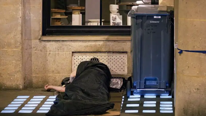 Avrupa'da Yoksullaşmada Zirveye Oynayan Ülkeler: Eurostat'ın Korkutucu Verileri