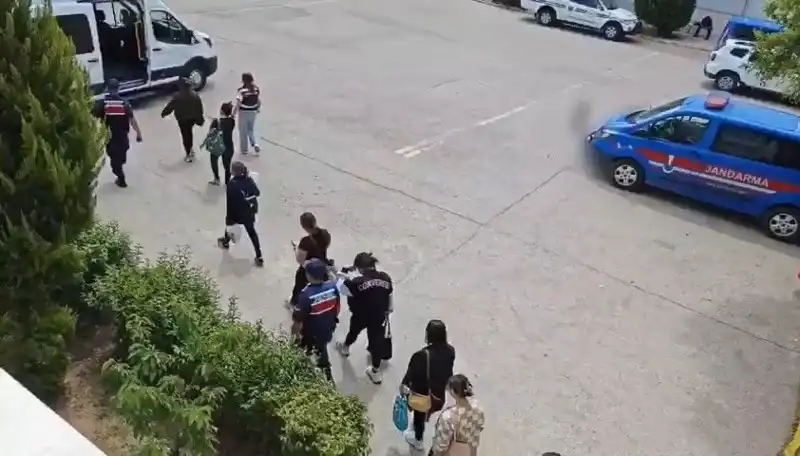 Tayland’da Çalışma ve Oturma İzni Vaadiyle Fuhuş Ağına Düşen Kadınlar