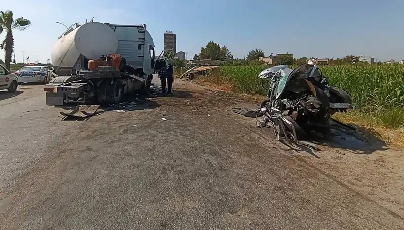 Adana'da Kamyon ve Tanker Çarpıştı: Kan Donduran Kaza Anları